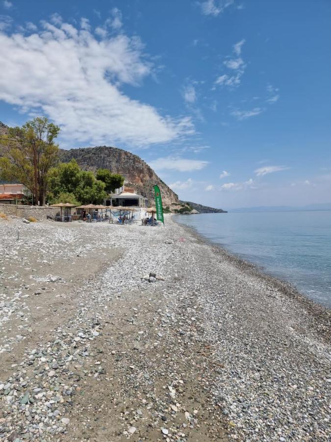 Thassa Beach Apartment No6 Leonidio Exterior photo